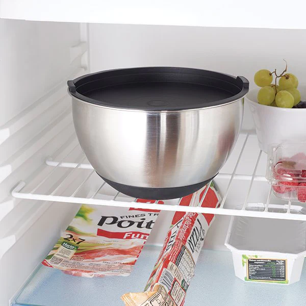 Set de 2 bols pâtissiers inox avec couvercle et base en silicone 20 et