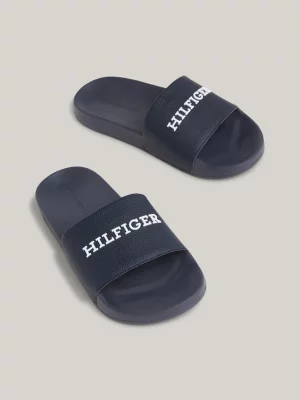 Chinelo de piscina com logotipo em relevo
