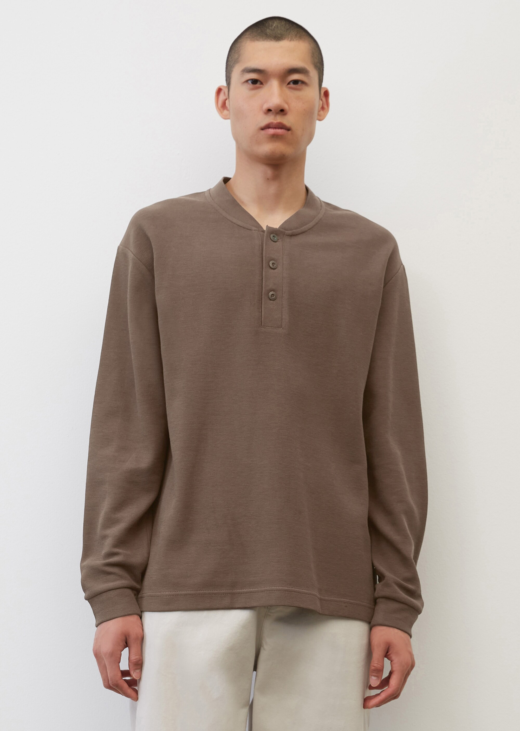 Langarm-Serafino relaxed aus Micro-Waffle-Structured-Jersey