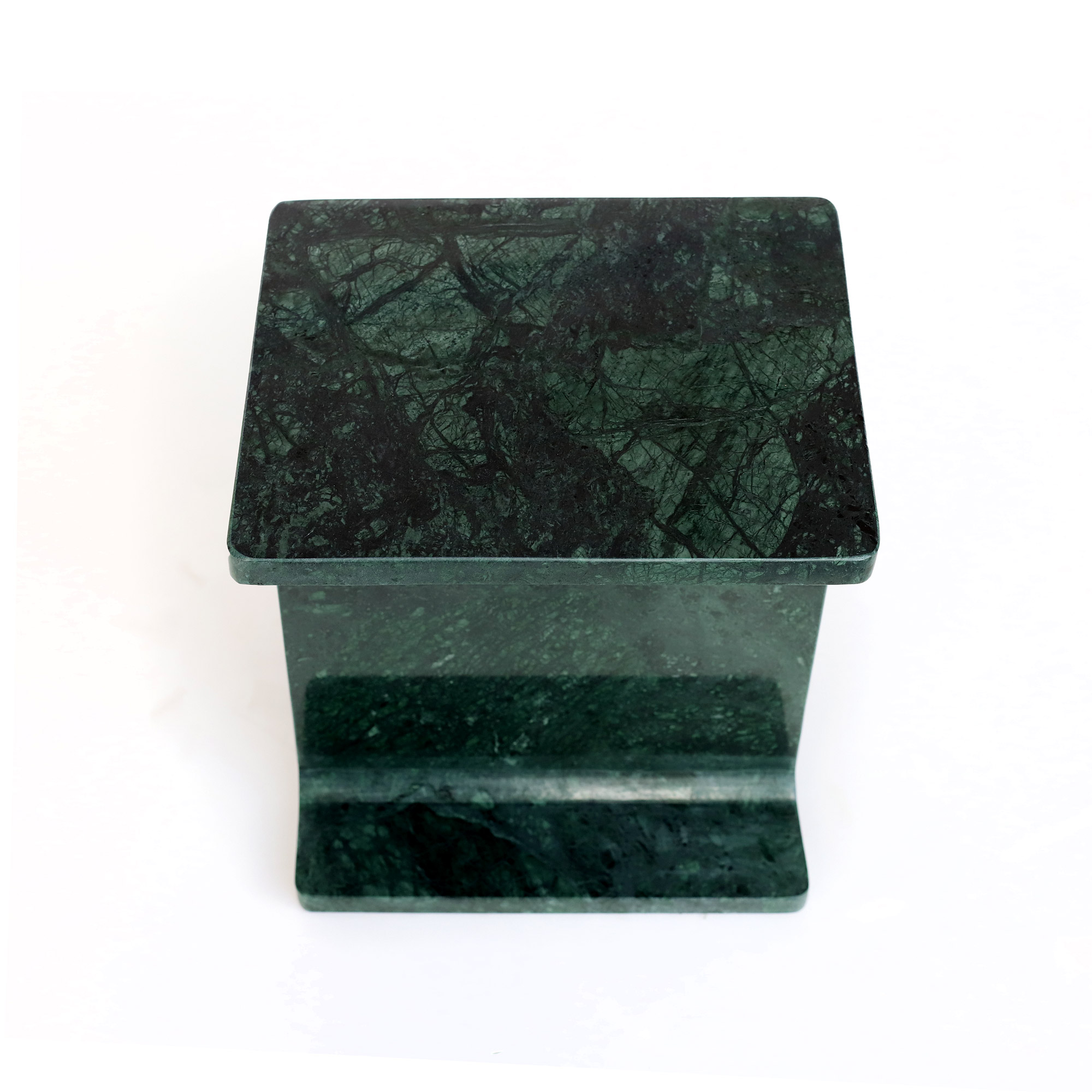 Marmor-Beistelltisch 'Dimone', grün, H 46 cm, B 38 cm, L 30 cm von fischer's lagerhaus
