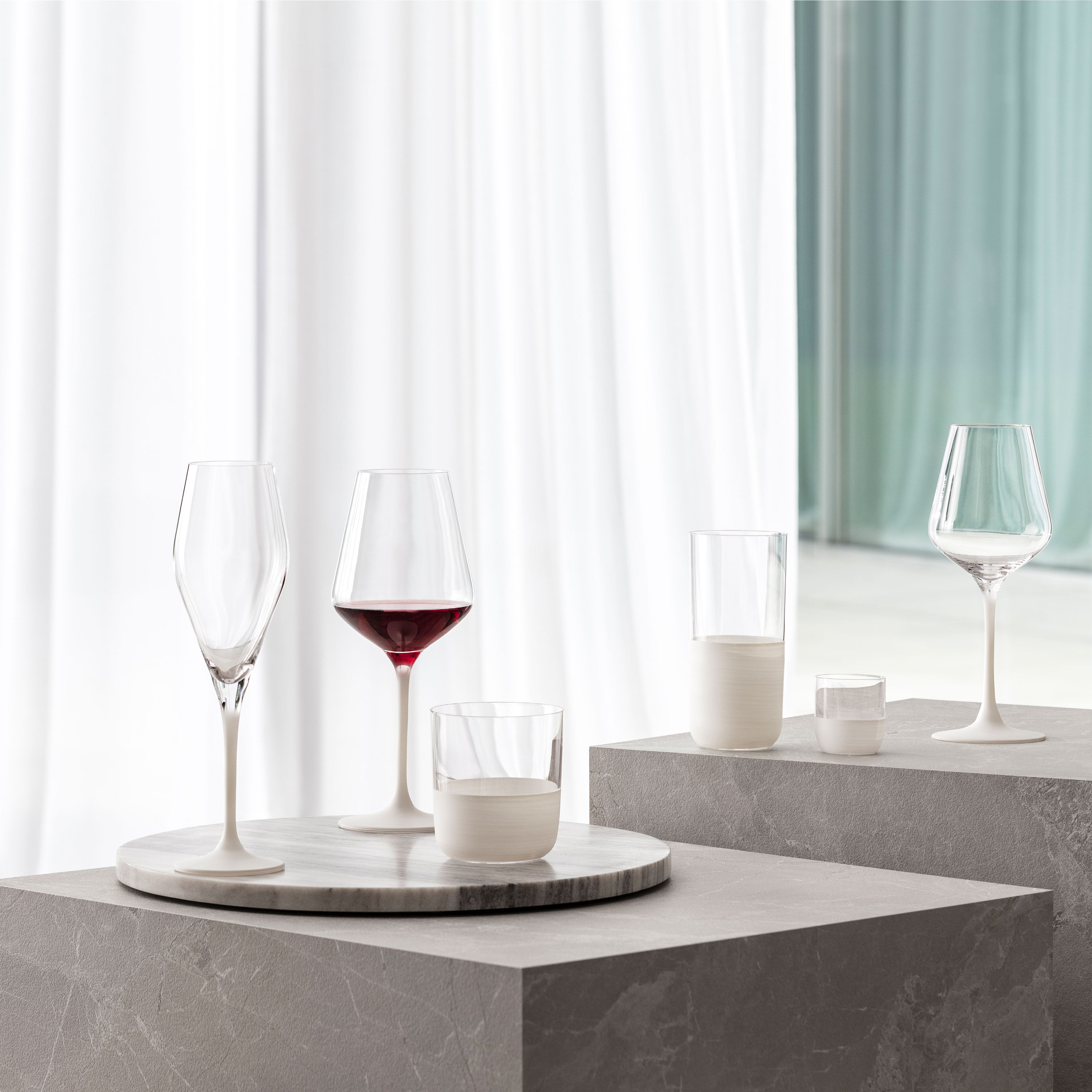 Manufacture Champagne glass White, 4.1 oz, crystal glass