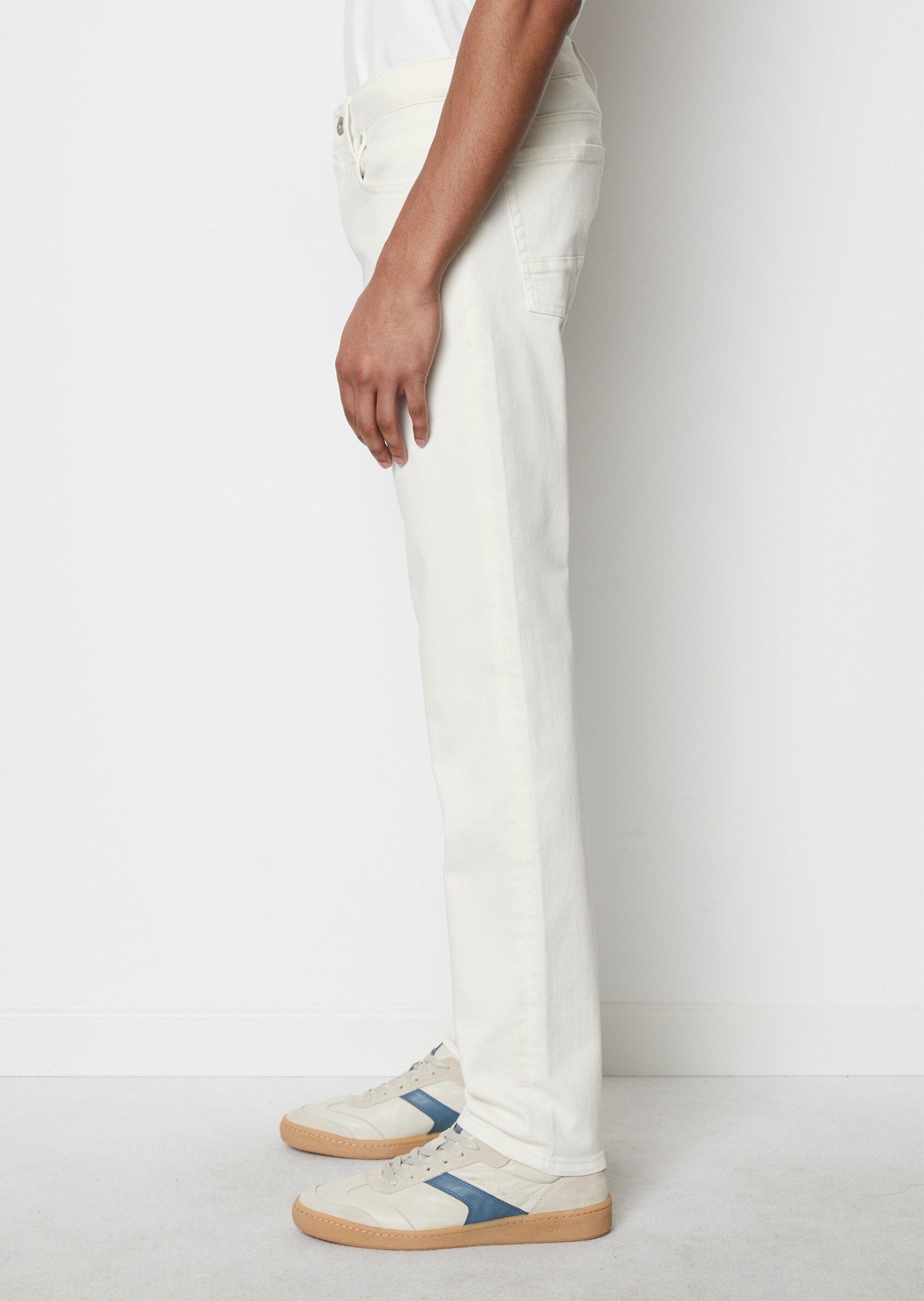 Jeans Modell SJÖBO shaped aus elastischem Bio-Baumwolle-Mix