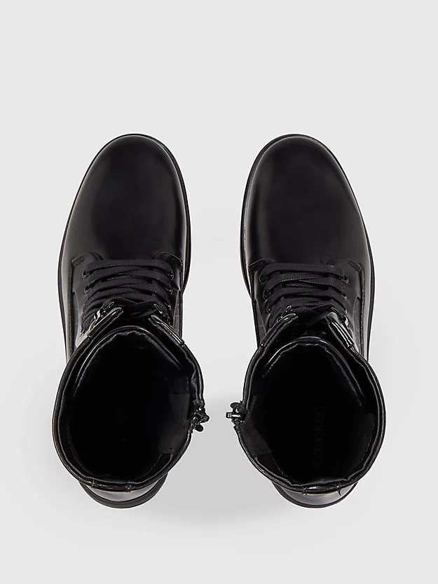Botas de couro