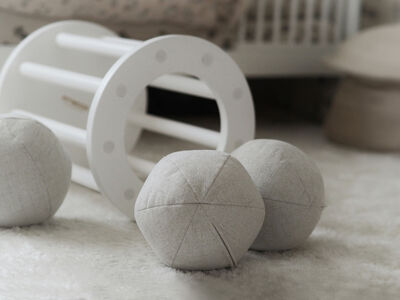 FitWood Hilla Ball, White