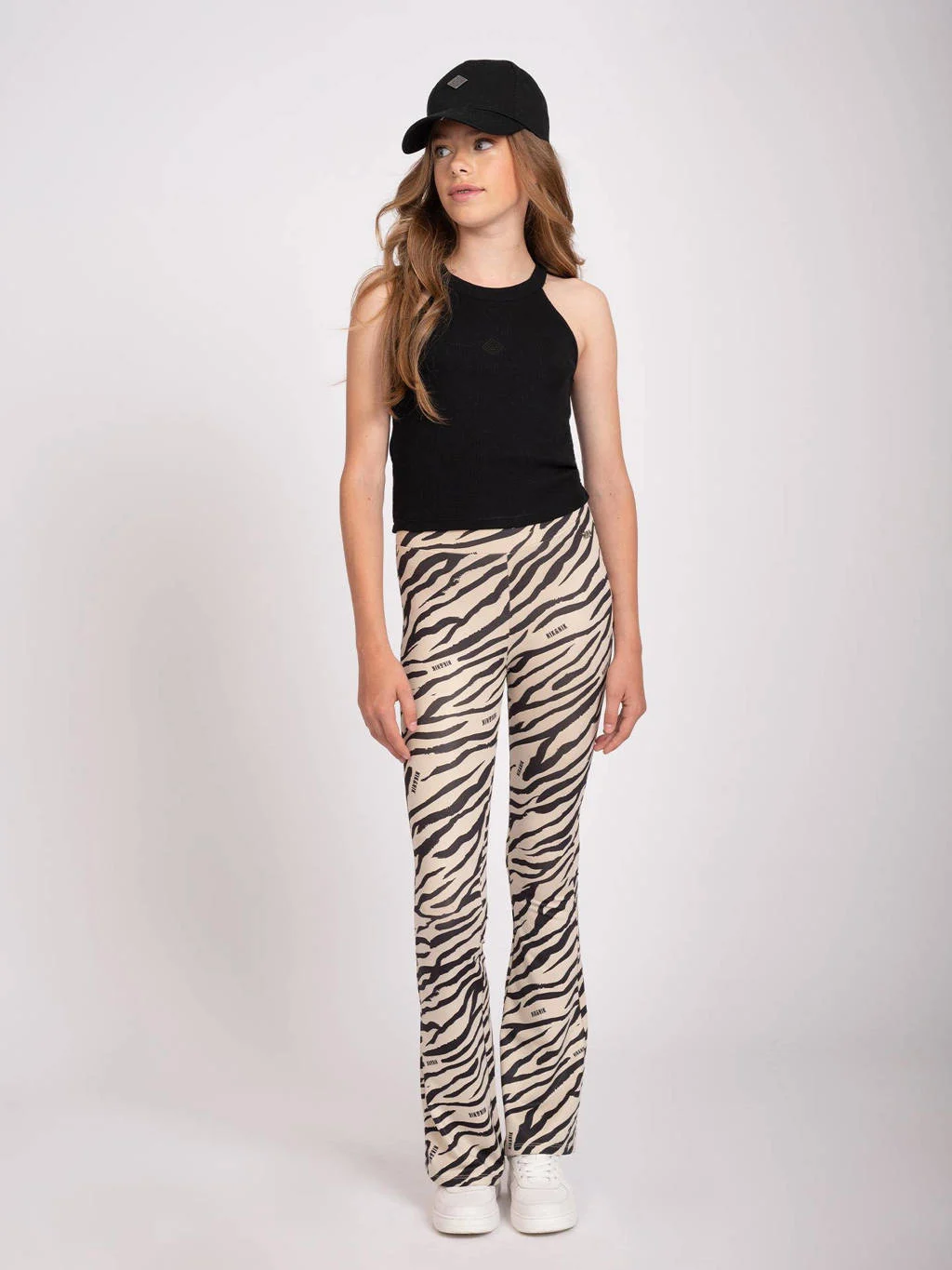 NIK&NIK flared broek met zebraprint ecru/zwart