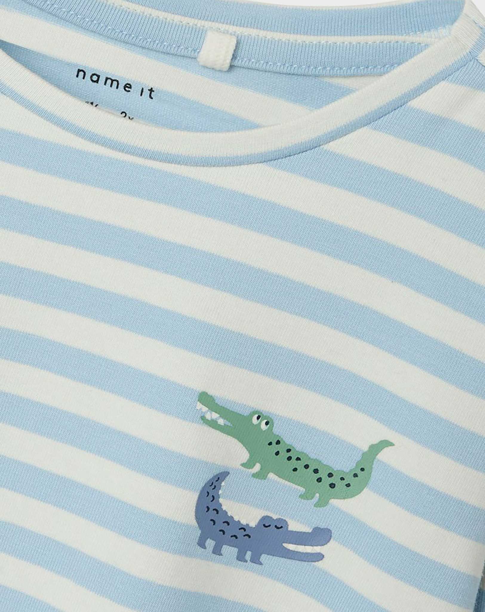 Langarmshirt NMMTARANNO CROC & STRIPES in chambray blue