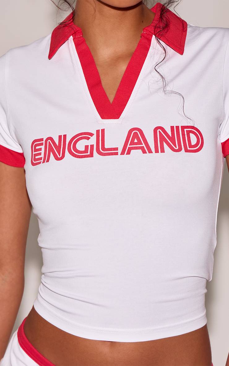 Blanc Haut À Manches Courtes Avec Logo Angleterre Et Bordures Contrastées