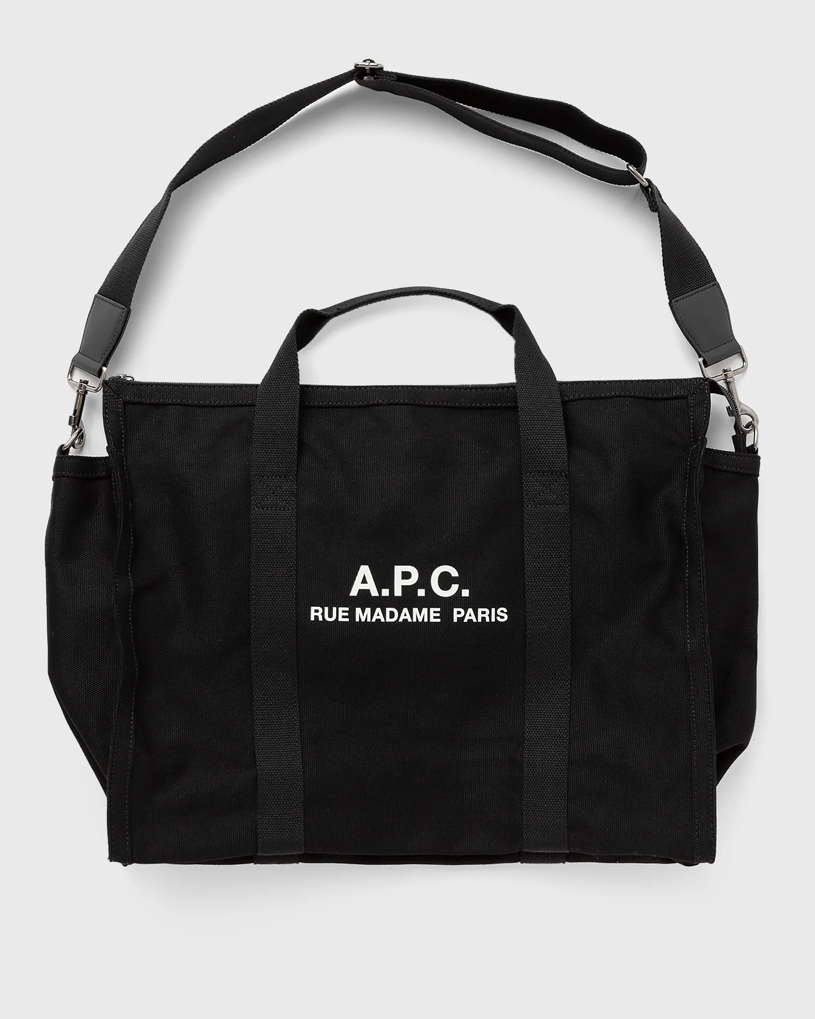 A.P.C. gym bag recuperation