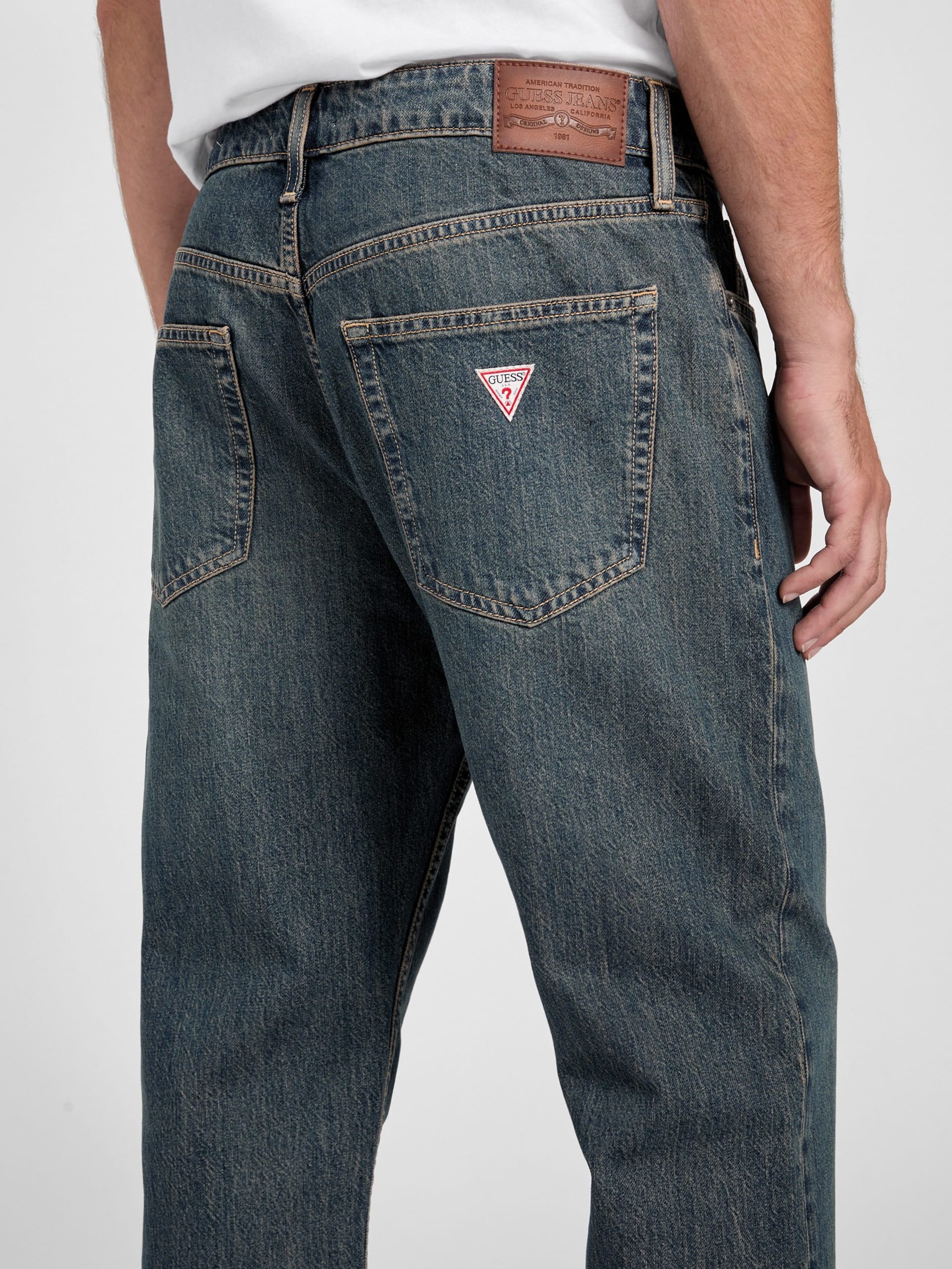 Calça jeans G16 de perna reta