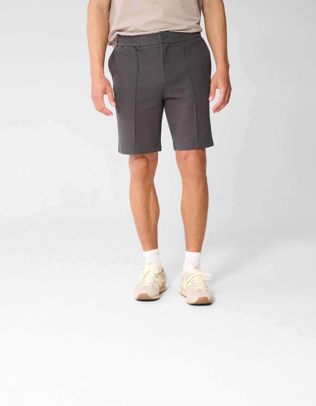 Structuur Regular Fit Short Donkergrijs