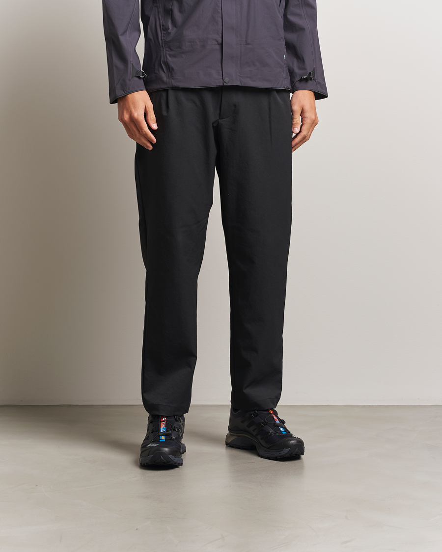Salomon XT-4 OG Sneakers Black