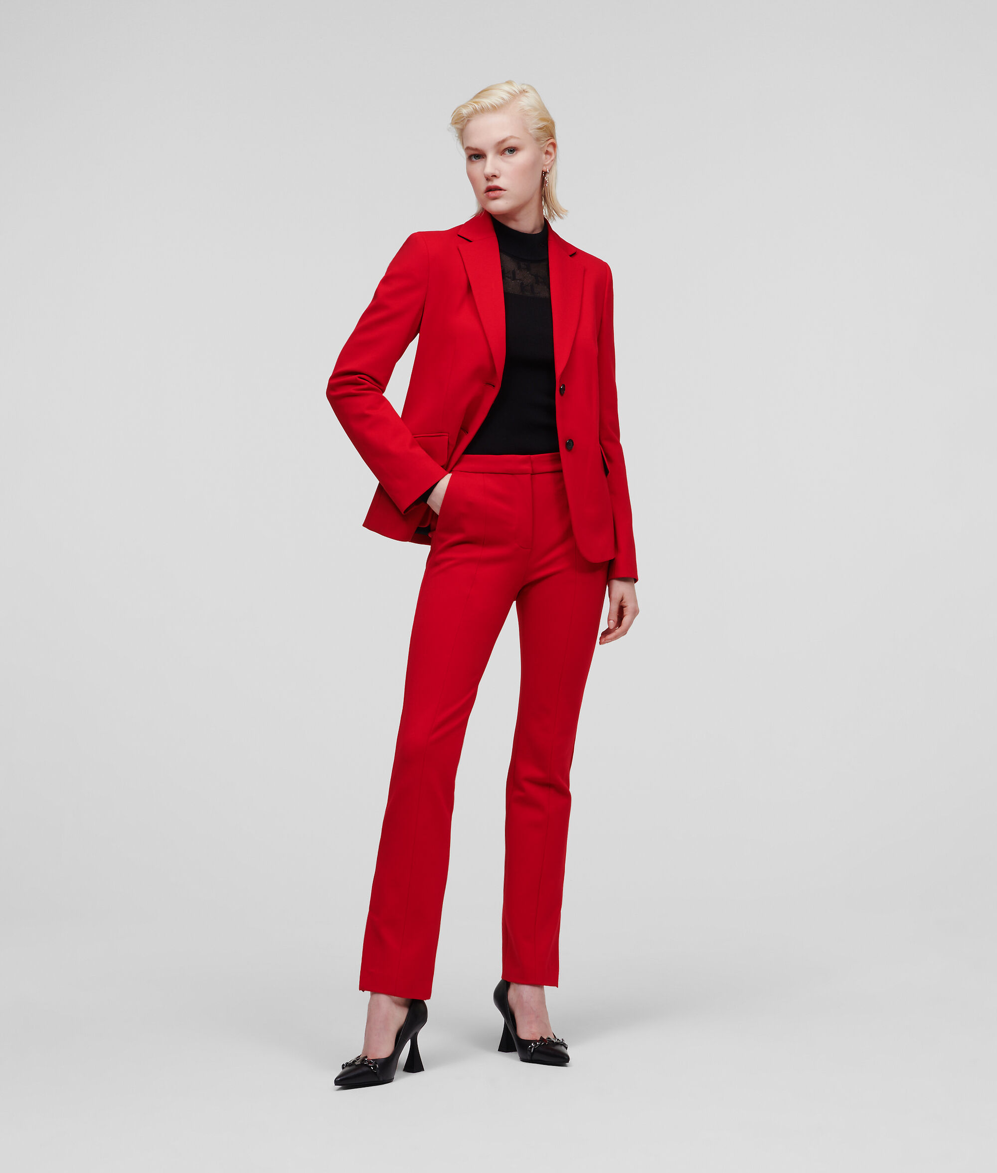 PANTALON EN PUNTO