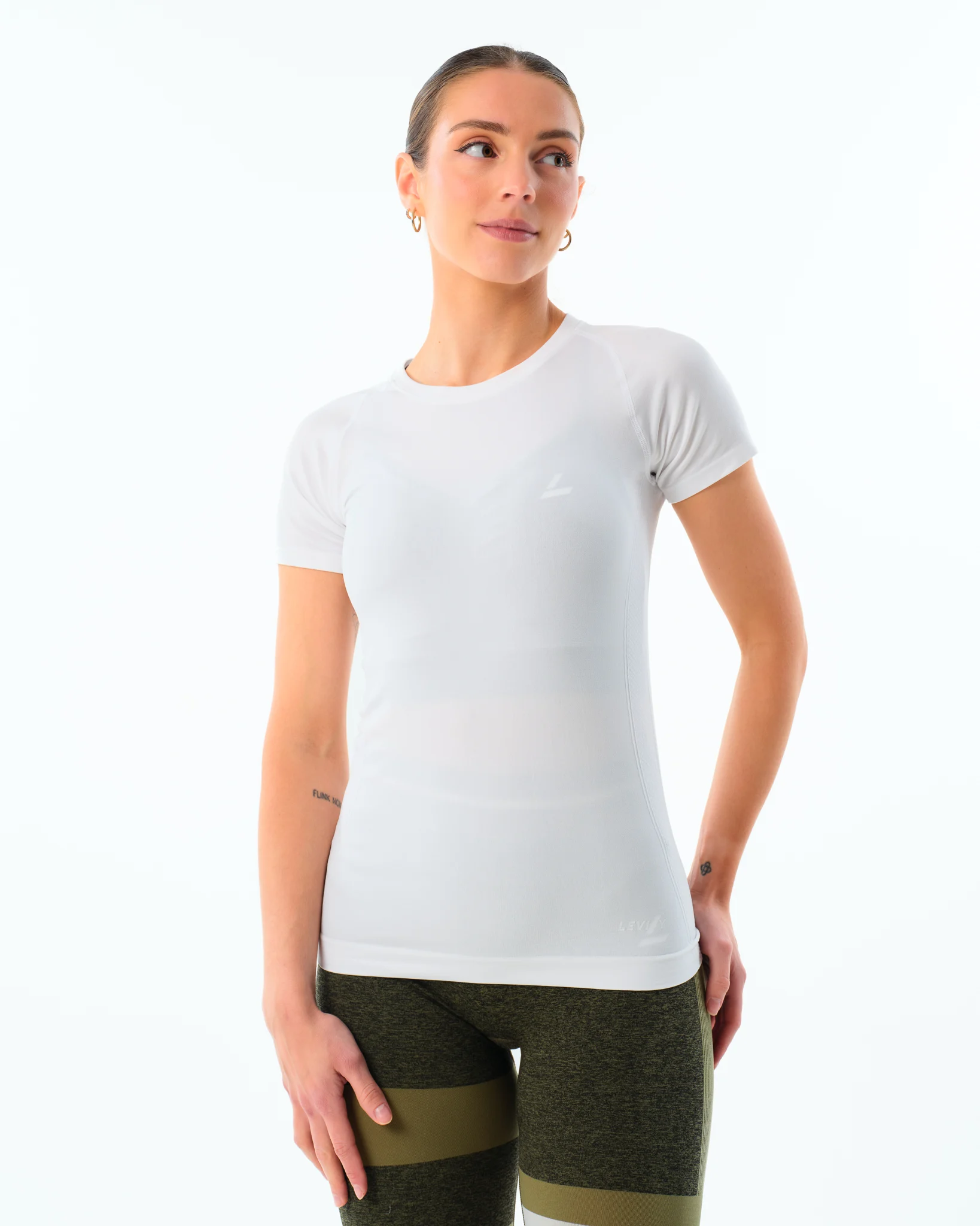 LEVITY Essential Seamless T-shirt White Brilliant
