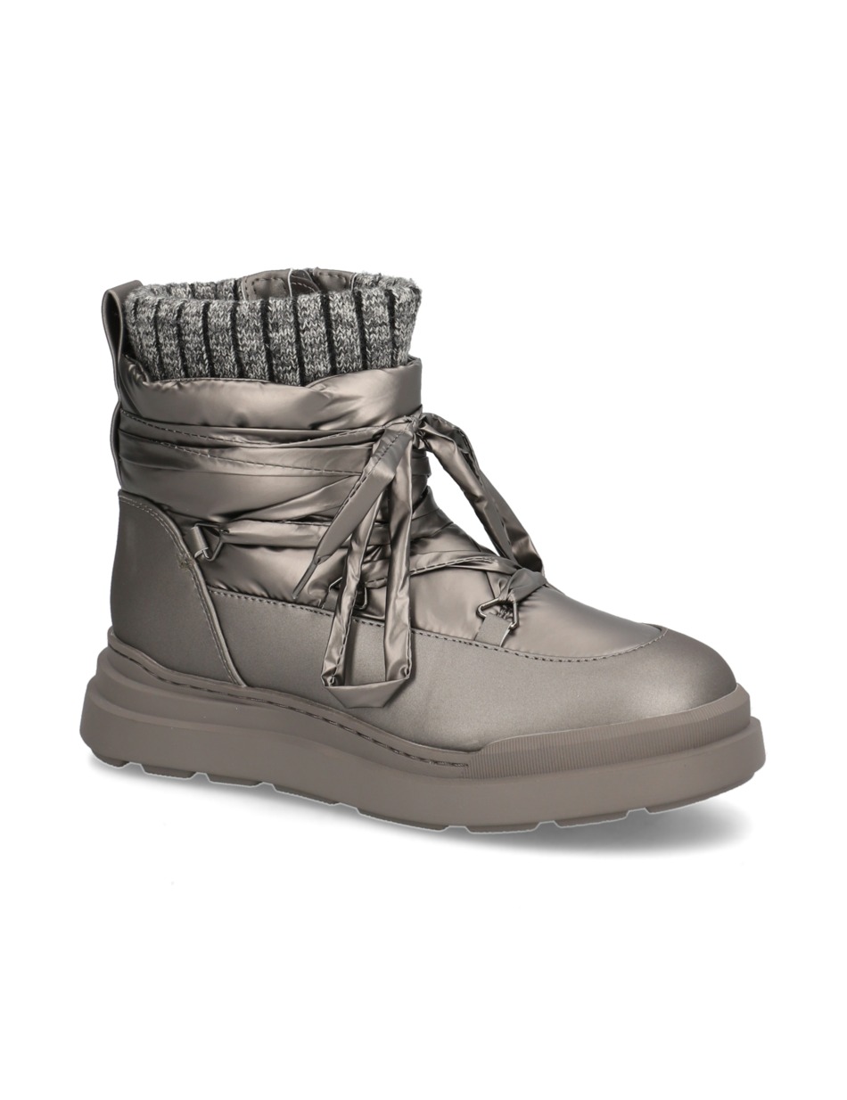 Snowboot