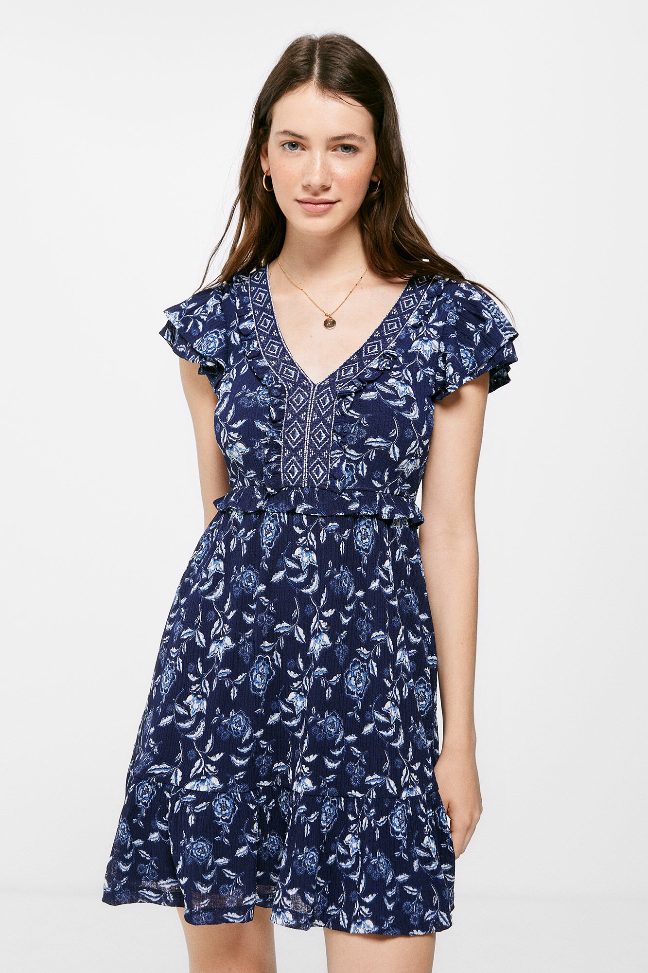 Vestido curto com estampa floral