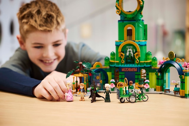 Velkommen til Emerald City LEGO® Wicked (75684)