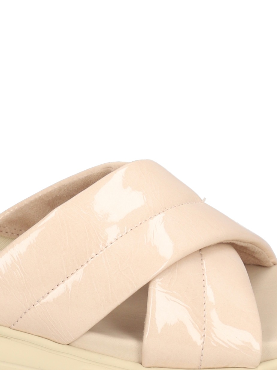 Lackleder Pantoffel
