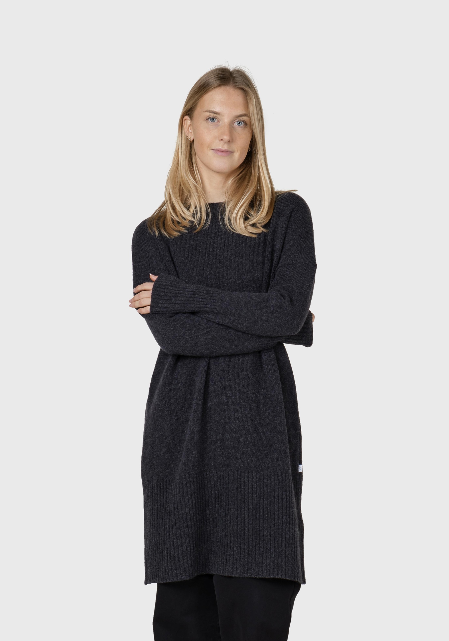 Klitmøller Collective Strickkleid Thea Anthracite