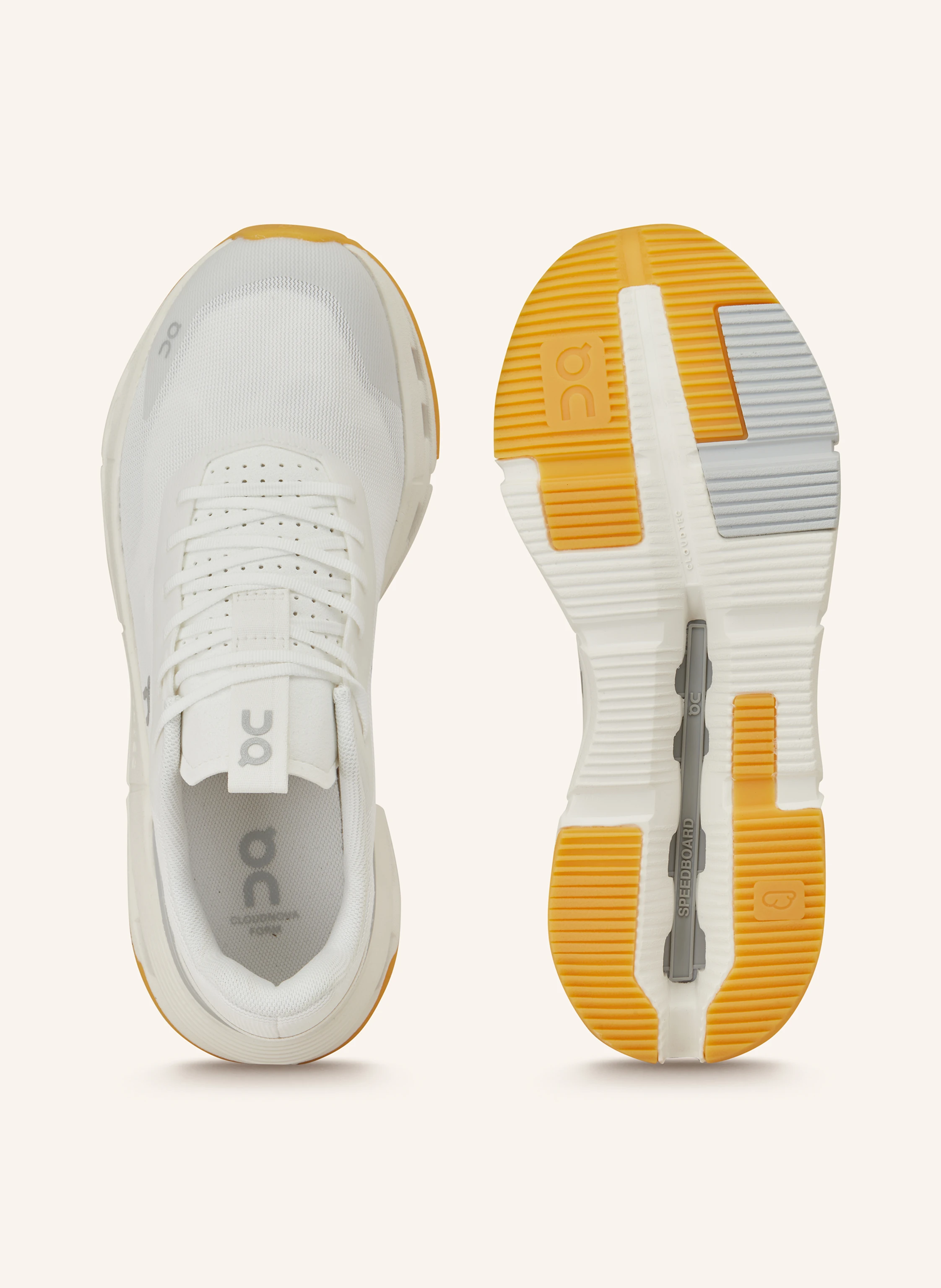On Sneaker CLOUDNOVA FORM 2