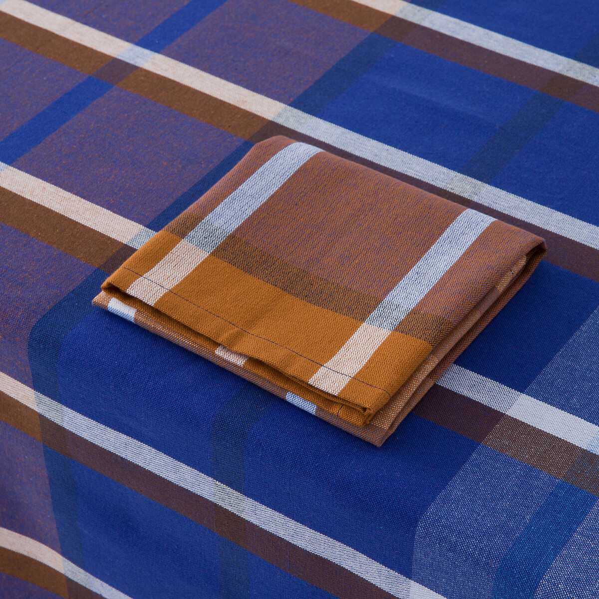 LA REDOUTE INTERIEURS<br>Toalha de mesa xadrez de algodão tecido e tingido, Selwyn
