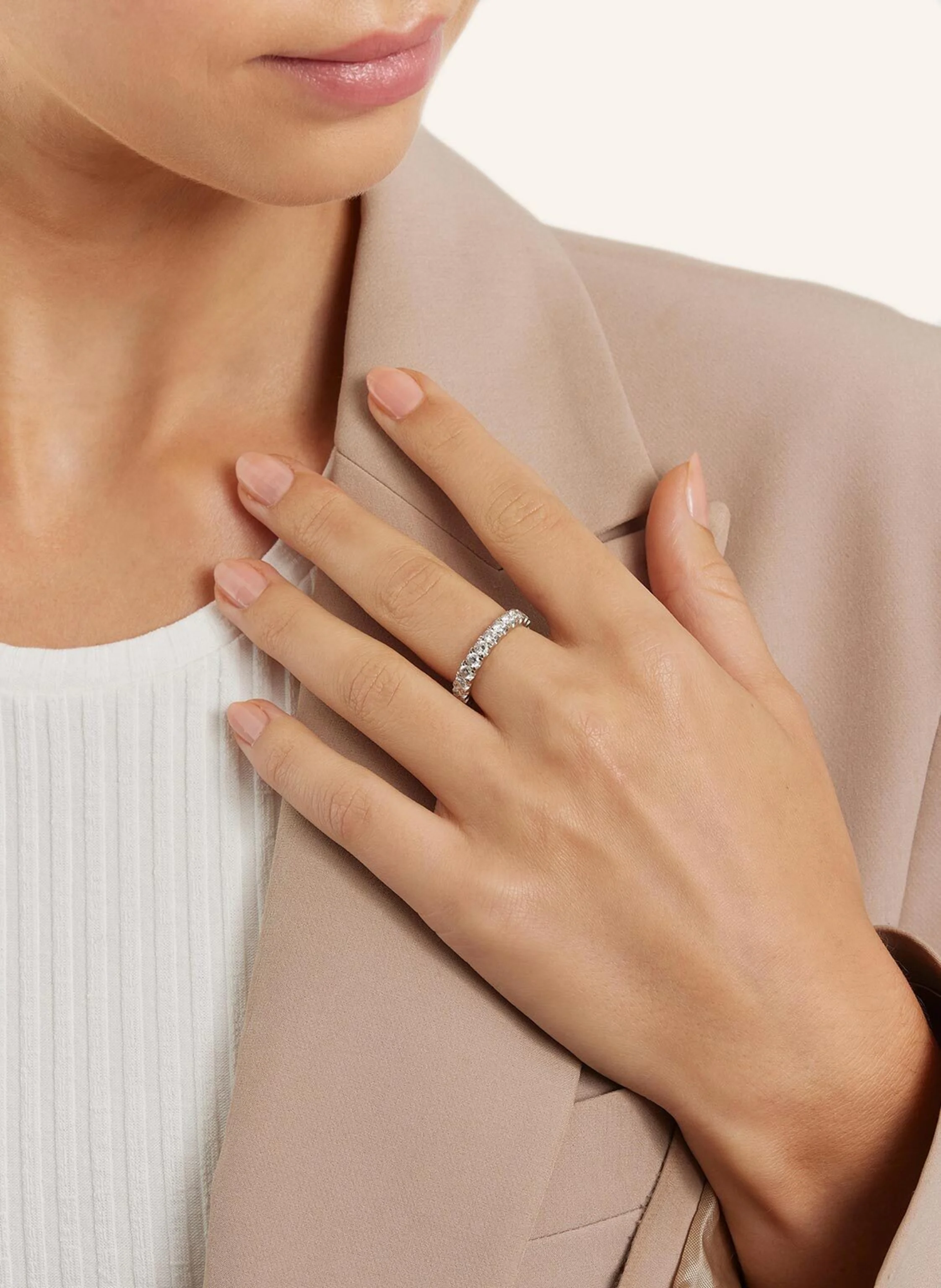 VEYNOU Ring MEMORY aus 18 Karat Weißgold mit 2,25ct. lab-grown Diamanten