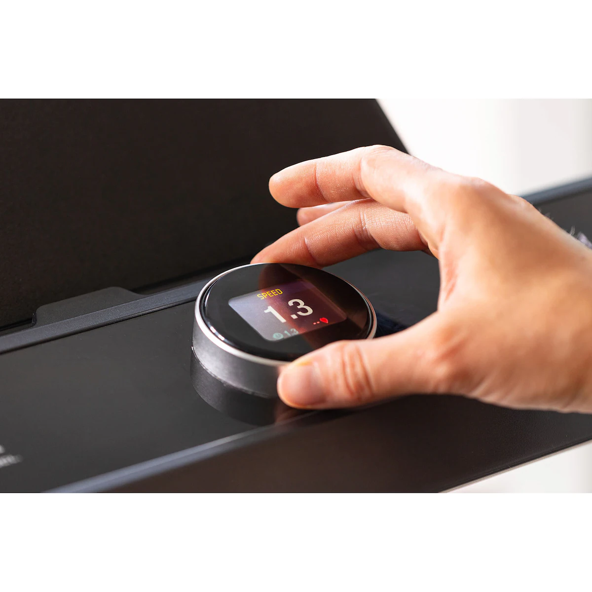 CHRISTOPEIT SPORT - Laufband TM 2400S mit Gestensteuerung