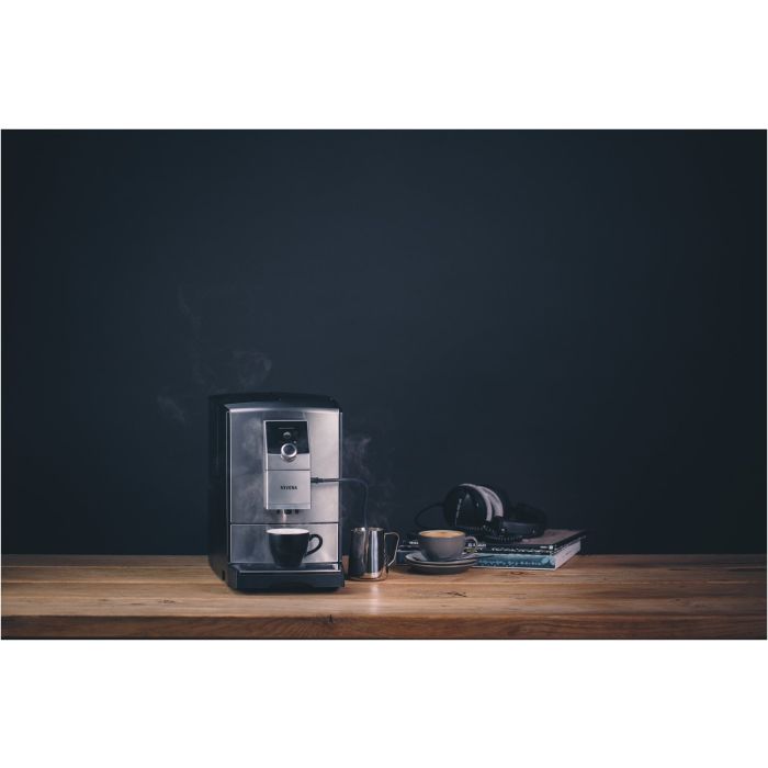 Nivona Kaffeevollautomat CafeRomatica NICR 799 // 1kg Nivona Kaffee gratis