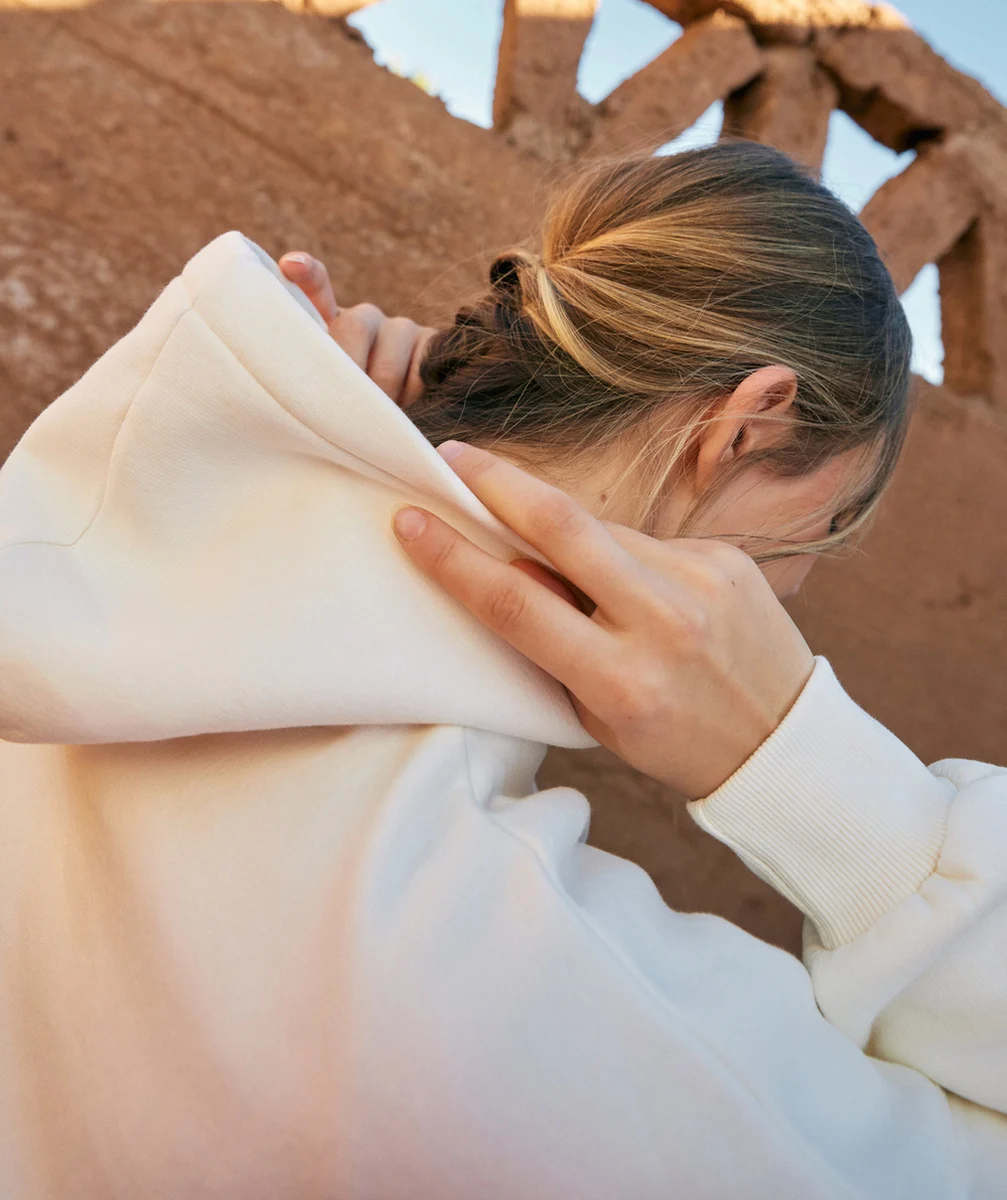 SWEAT À CAPUCHE FILLE EN FIBRES RECYCLÉES BLANC THÈME CAMPUS