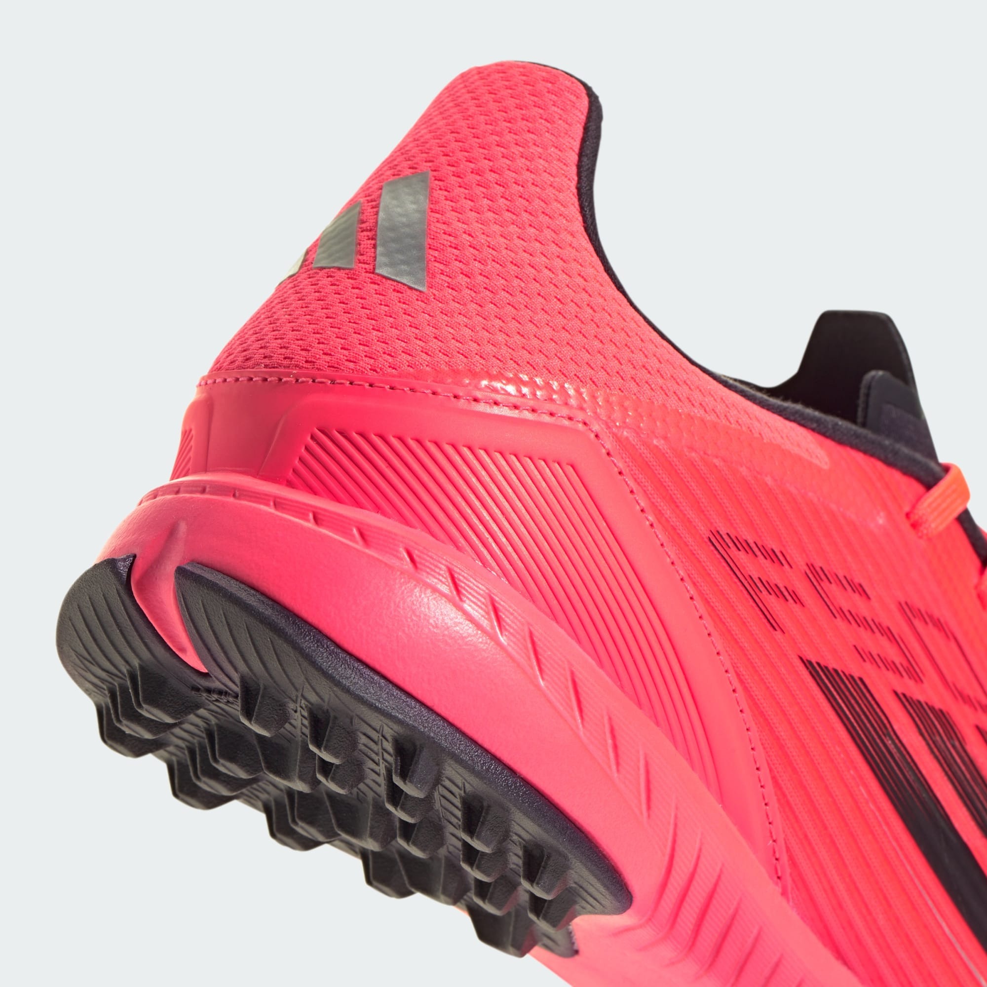 F50 League TF Turbo/Aurora Black/Platinum Metallic