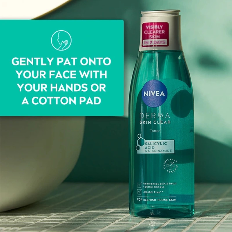 Nivea DERMA Skin Clear Toner 200 ml