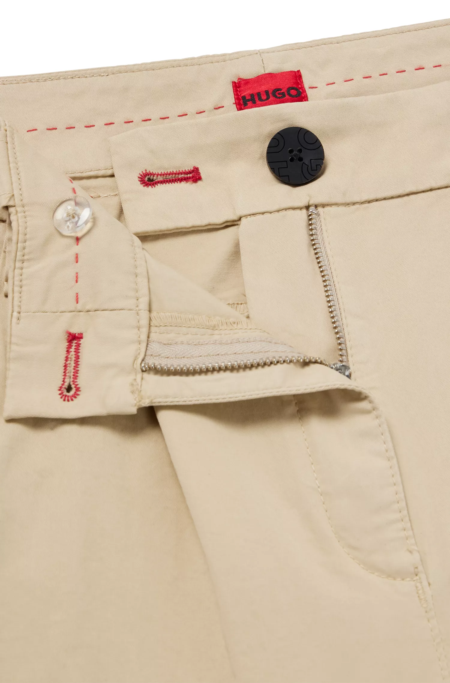Calça chino HUGO vermelha, modelagem relaxada e cintura alta em algodão elástico.