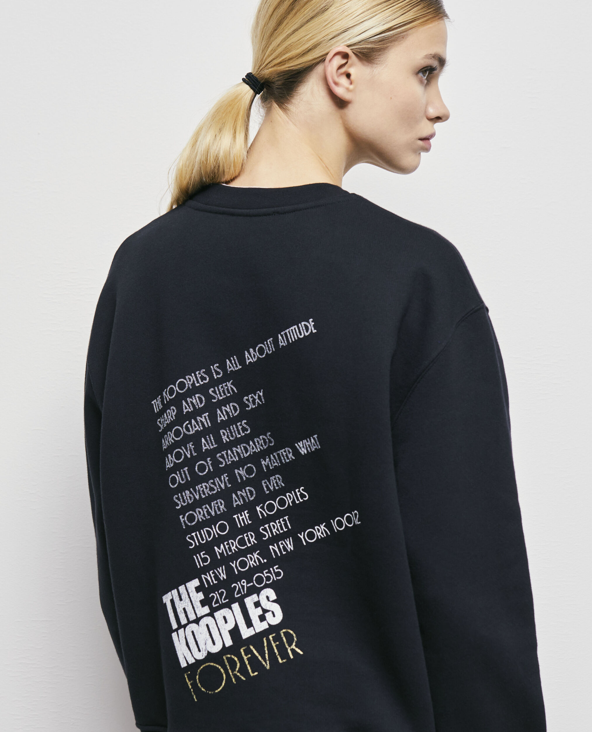 Sweatshirt sérigraphié noir