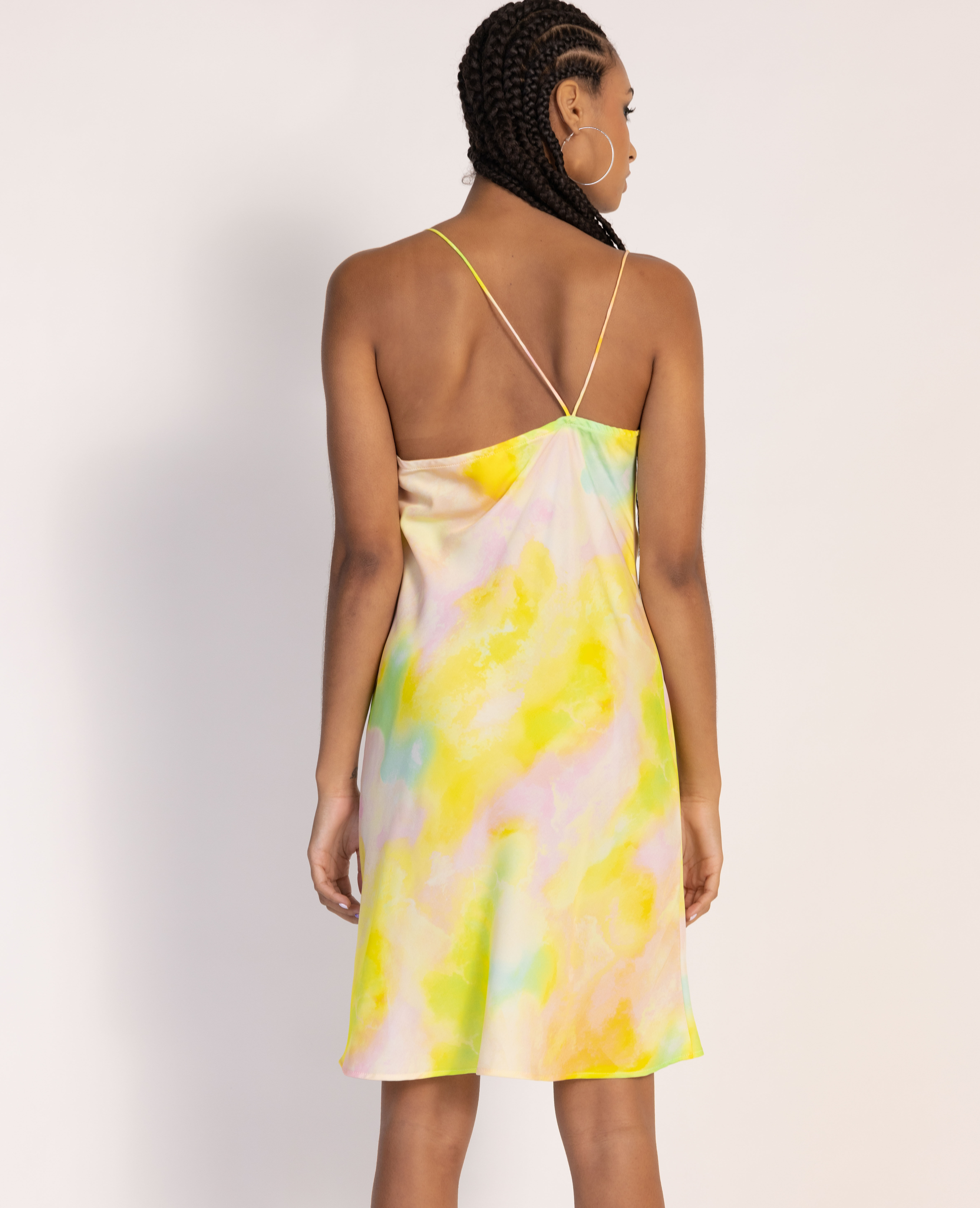 Robe courte asymétrique col bénitier - Jaune