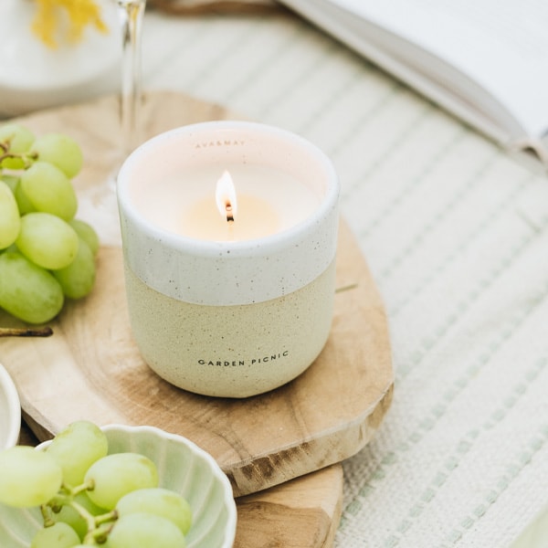 Bougie parfumée - Garden Picnic - Fleur d'oranger, violette & ylang ylang - 200 g