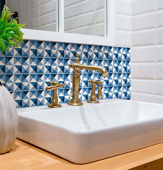 8 carreaux adhésifs motif géométrique bleu L.10 x H.10 x l.0,4cm