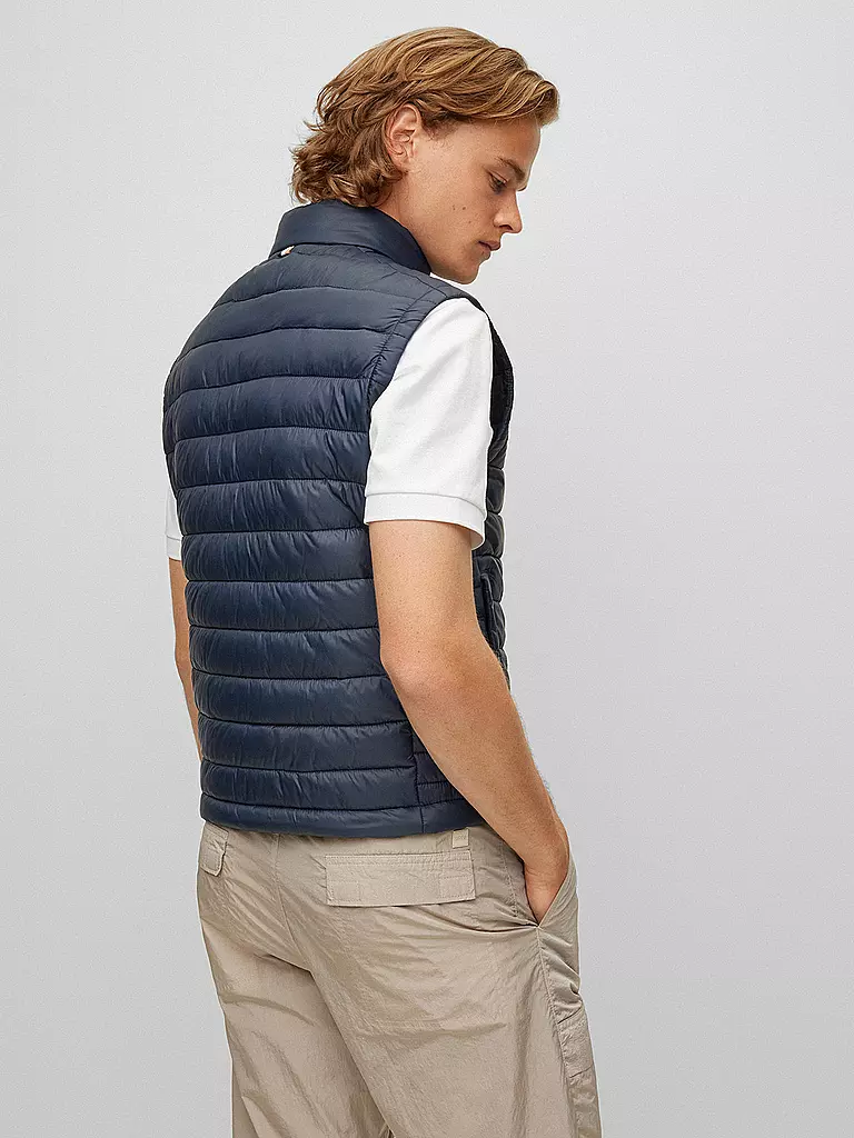 BOSS Steppgilet  dunkelblau