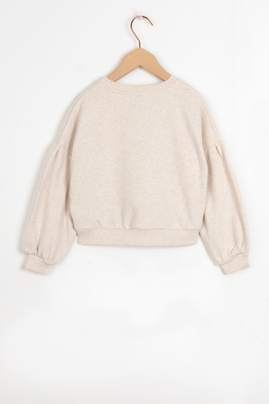 Beige sweater met smiley patch