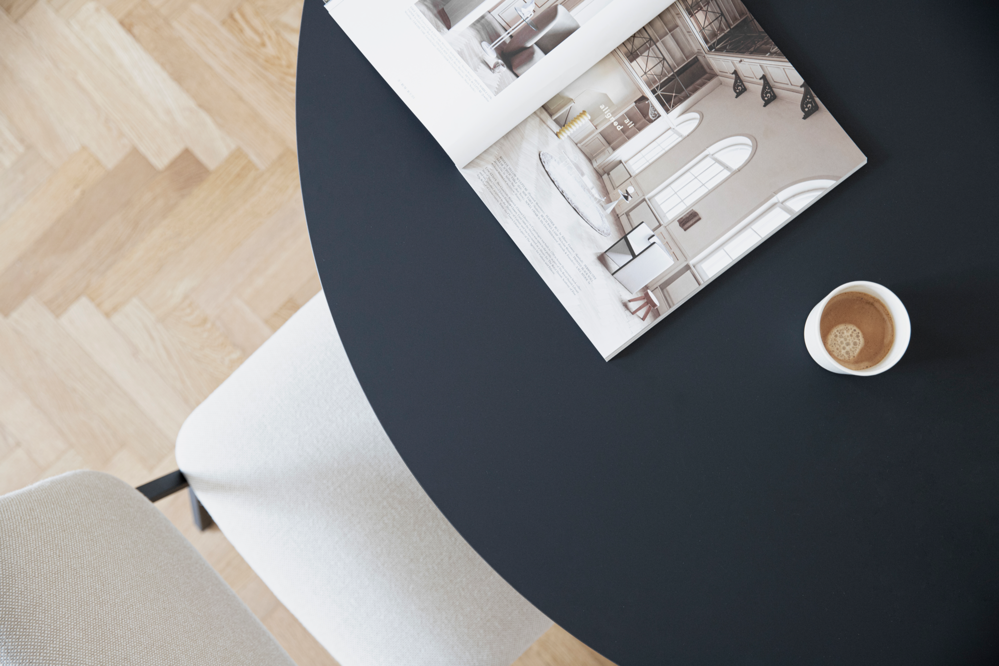 Studio HENK tafel Slim X-type Rechthoekig - zwart frame, HPL Fenix nero ingo 260 x 90 | HPL Fenix Nero Ingo | Verjongde Rand | Frame Zwart