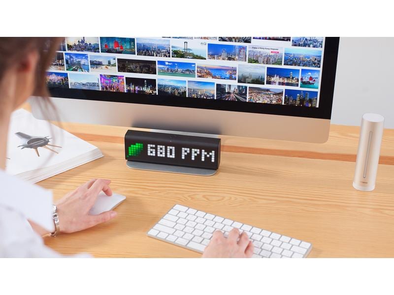 LaMetric Smart-Display LaMetric Time LaMetric TIME Tischuhr für Smart Home