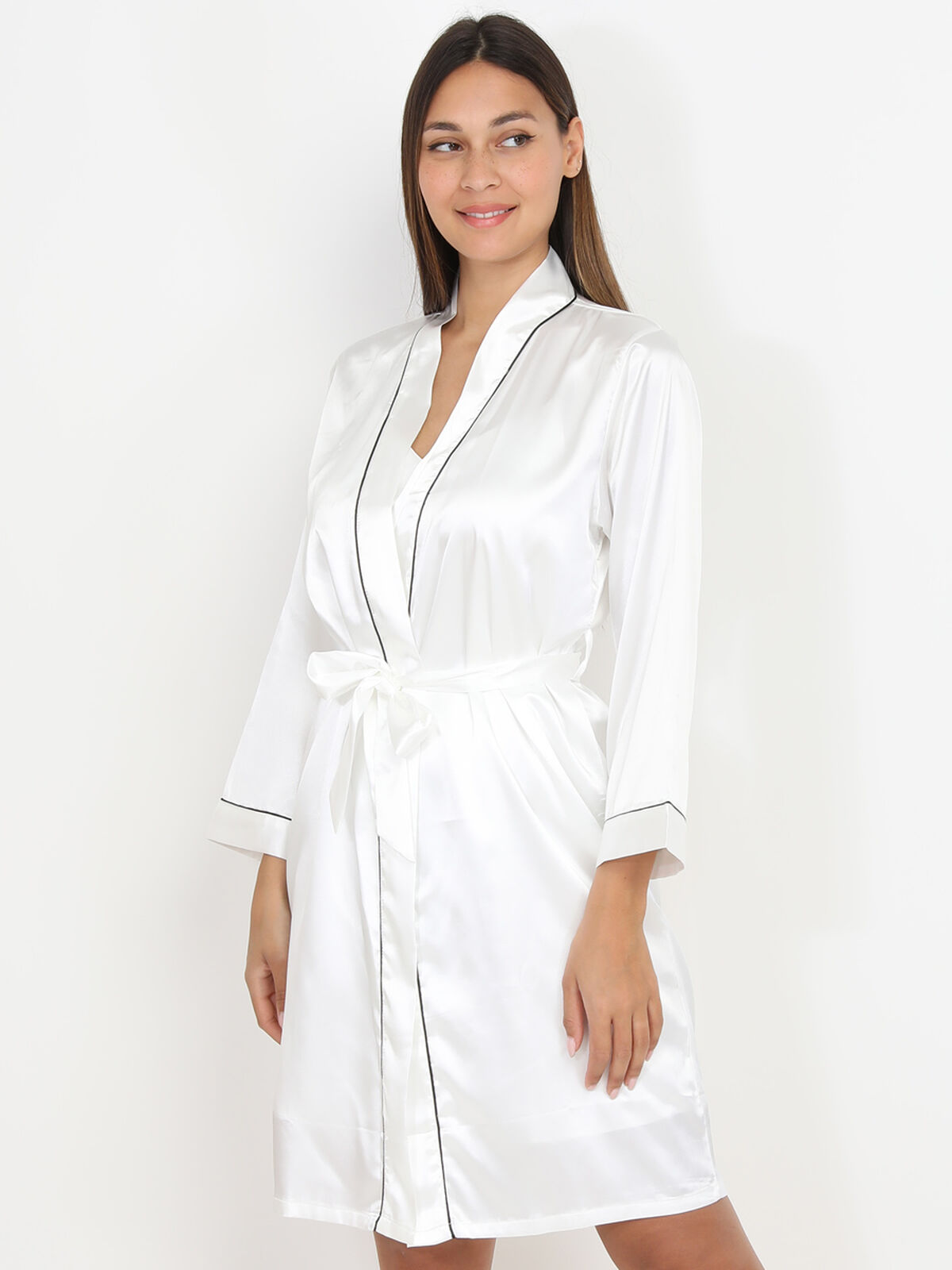 Ensemble kimono et nuisette blancs satinés Blanc- Blanc