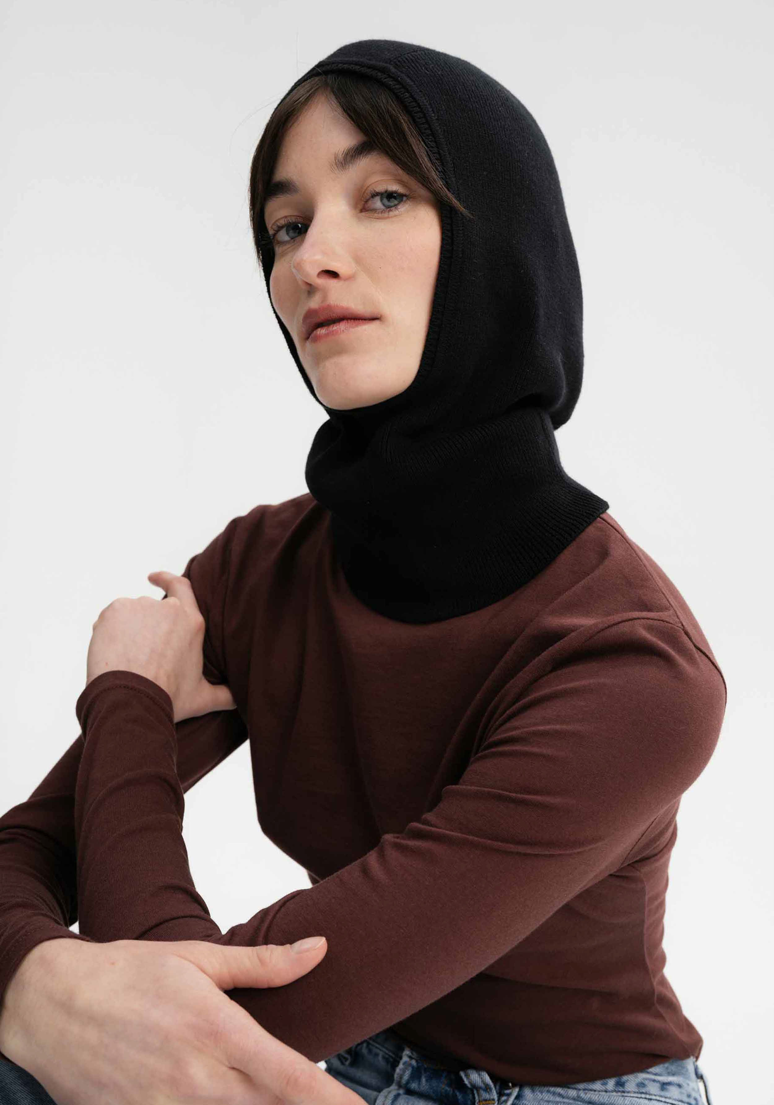 Mela Feinstrick Balaklava Charvi Black