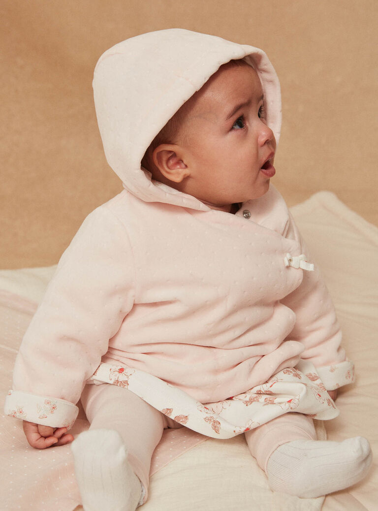 Veste à capuche rose pâle en velours