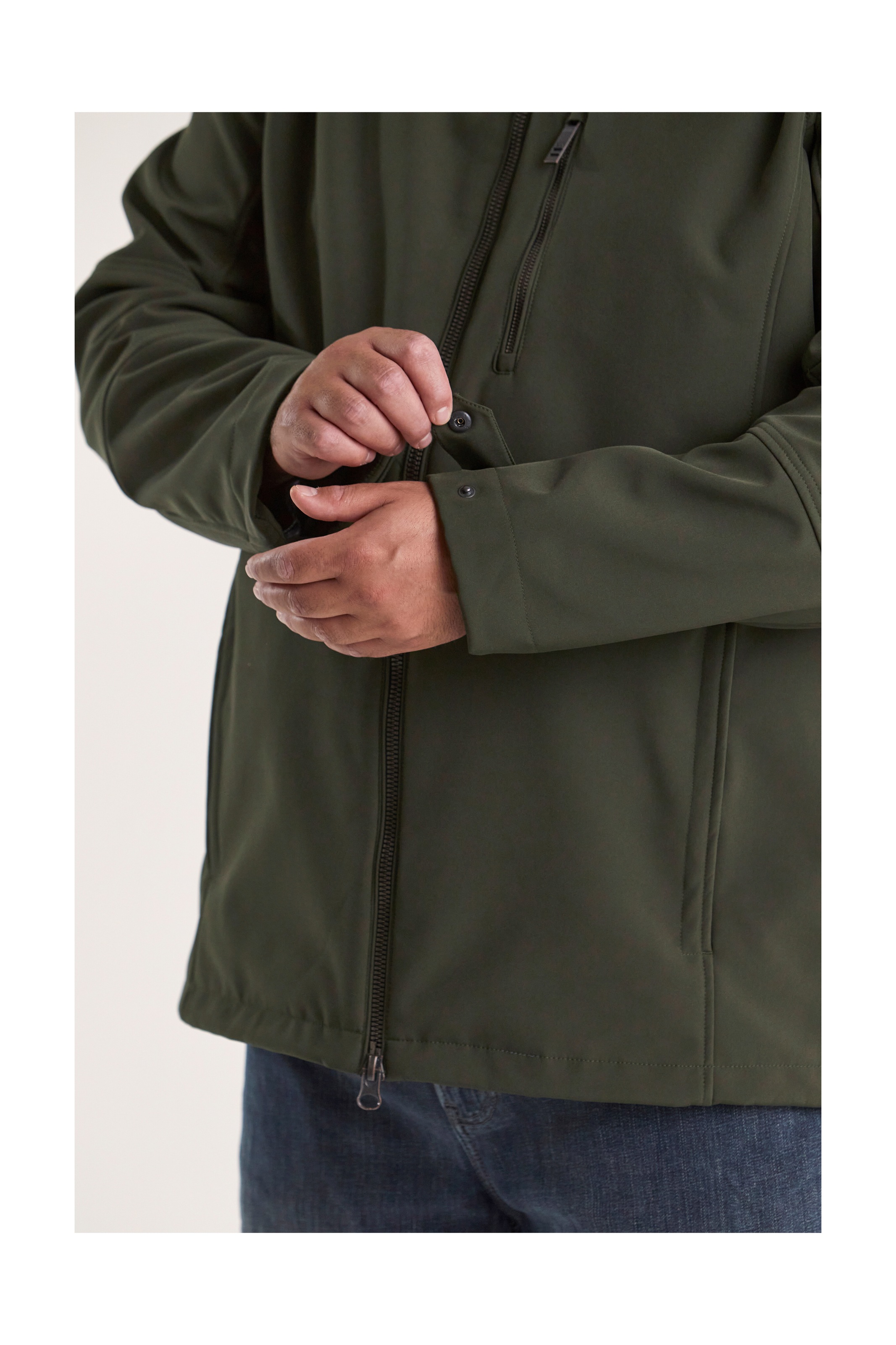 STOY Softshelljacke »STW 17 MN SFTSHLL JCKT« Wasserabweisende, atmungsaktive Softshelljacke mit abnehmbarer Kapuze