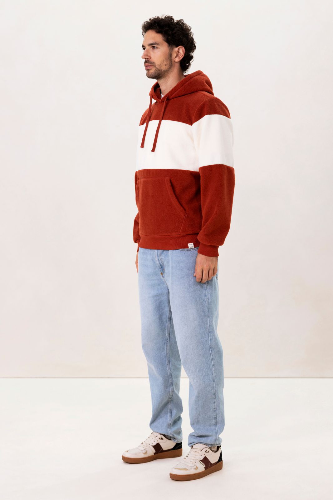 Donkerrode colourblock hoodie