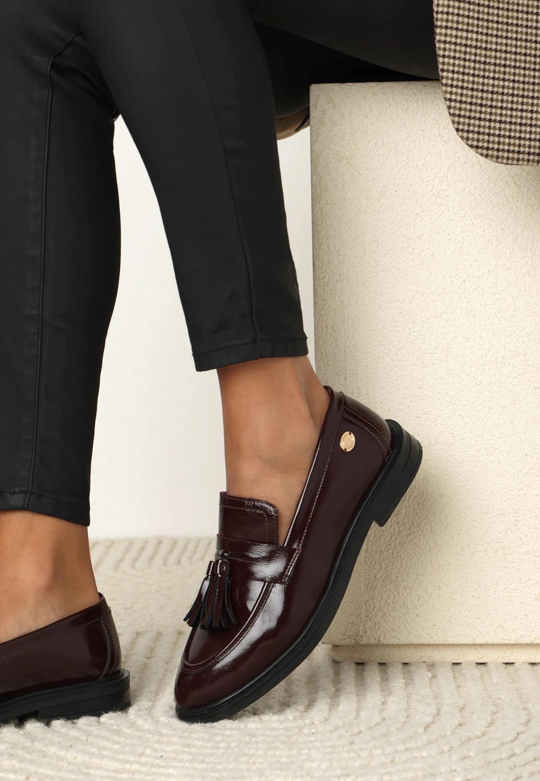 FAIRY MOCCY Loafer Wrinkle Patent Bordeaux Red