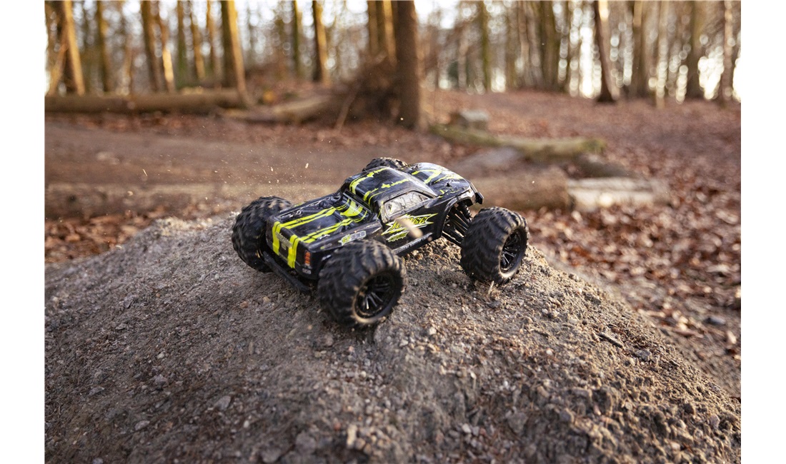 Fjernstyret bil 40 km/t Monster Truck 4WD Li-Po 2S 7.4V-1600mAh