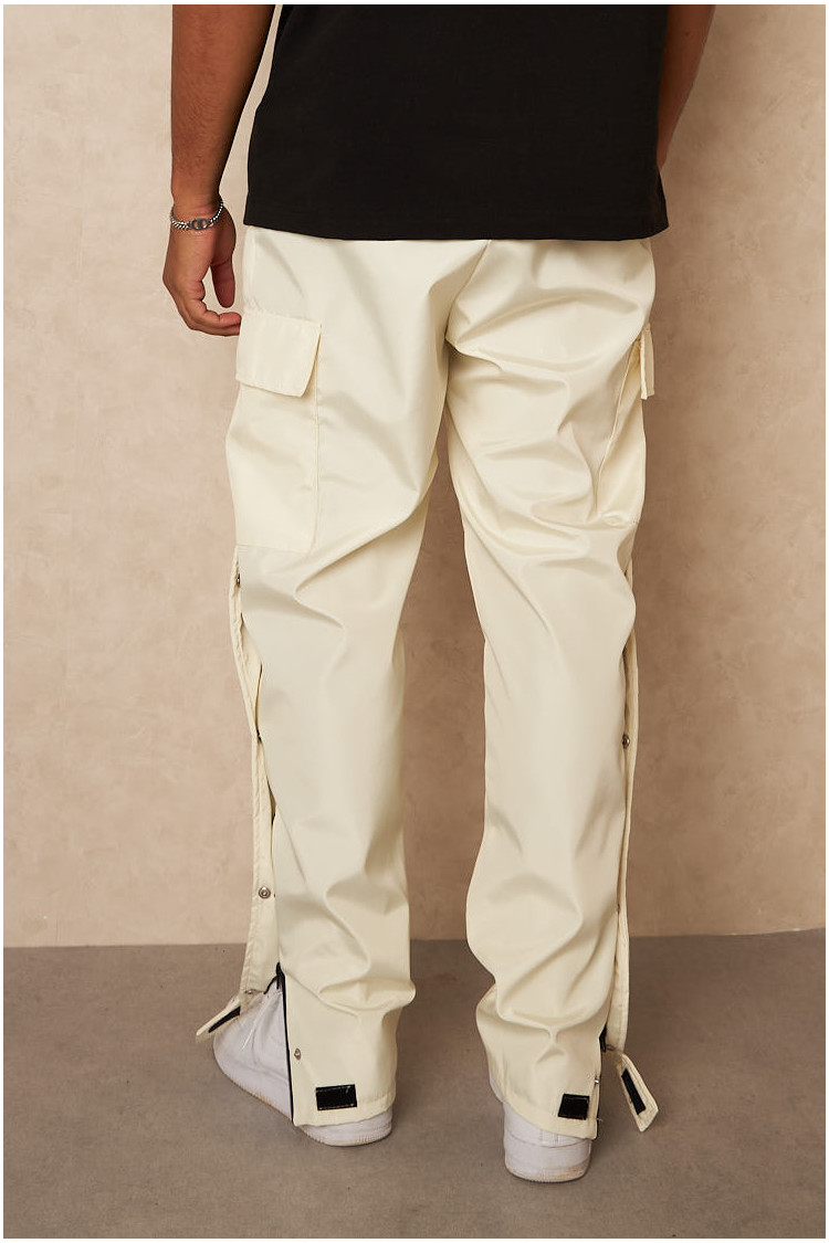 Jogger pant cargo beige à boutons