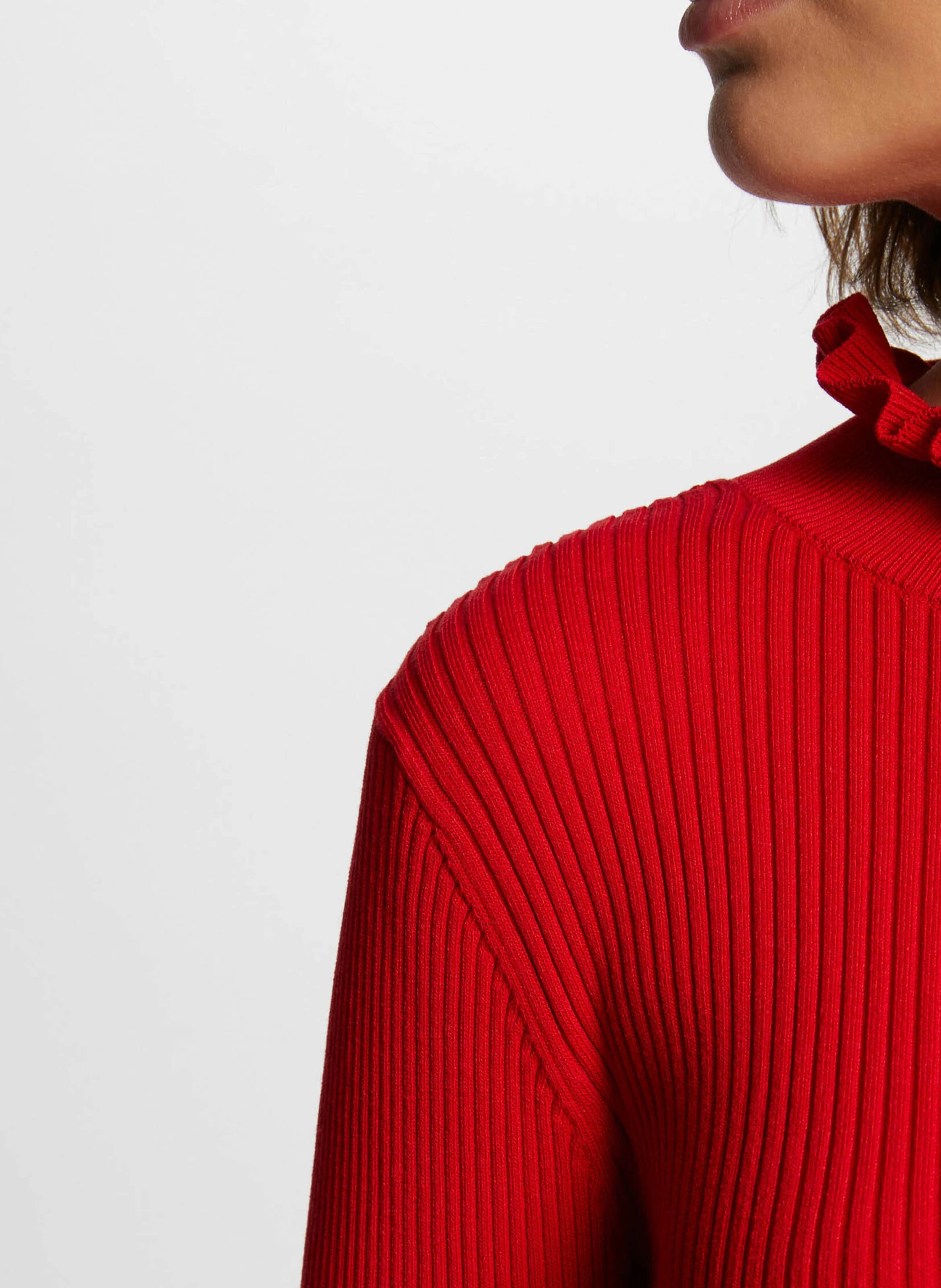 RMISS - Robe pull ajustée à col montant | Rouge