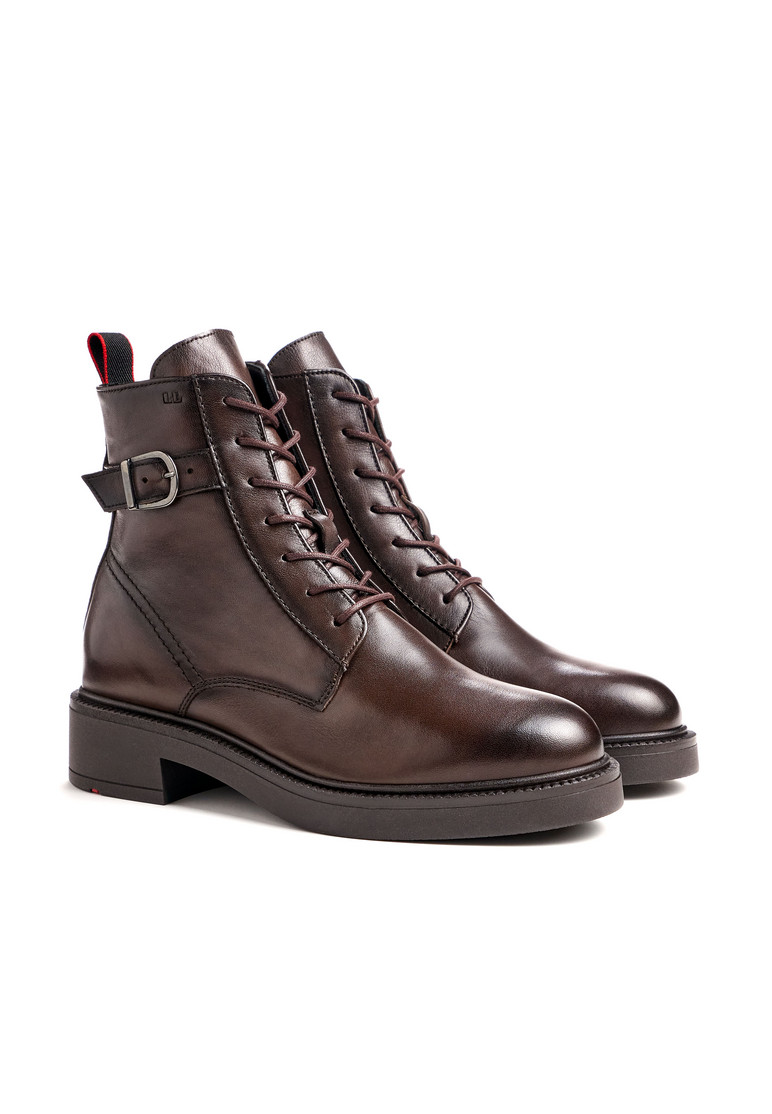 STIEFELETTE Braun