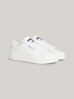 Tênis Essential Leather com Sola Contrastante